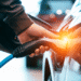 Adeus, gasolina! Este país está prestes a virar 100% elétrico