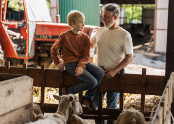 O que ensinar aos meus filhos: estudar para ter um emprego ou começar a trabalhar?