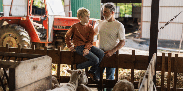 O que ensinar aos meus filhos: estudar para ter um emprego ou começar a trabalhar?